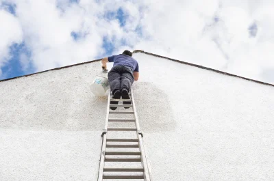 Peinture extérieure à Lanneplaà — façades et ravalement